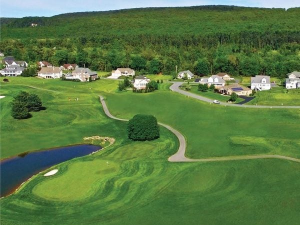 Custom homes in the Saint Anne's neighborhood.